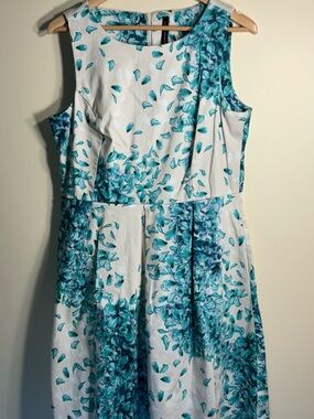 Made in Canada Sleeveless Dress with Teal/Blue Floral Print
